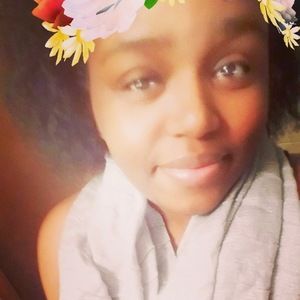 Meet your Posher, Alecia